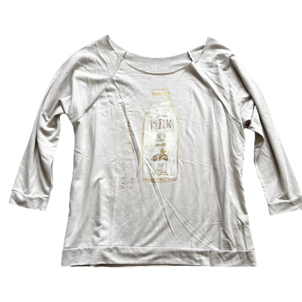 CUSTOM KETCHUP Cream “Almond Milk” Graphic Top Novelty Artsy Art to Wear Large - Picture 5 of 5